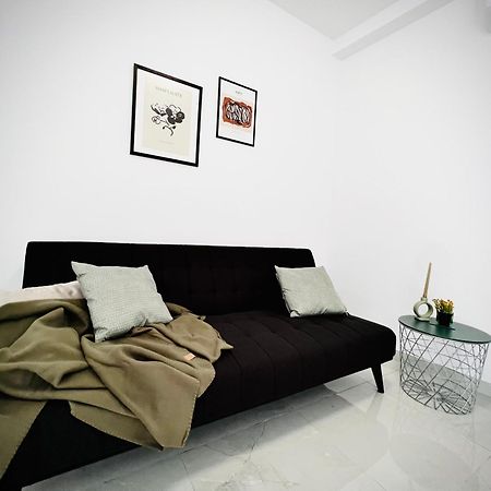 Sunshine Suits - Brand New Apartments Msida Luaran gambar