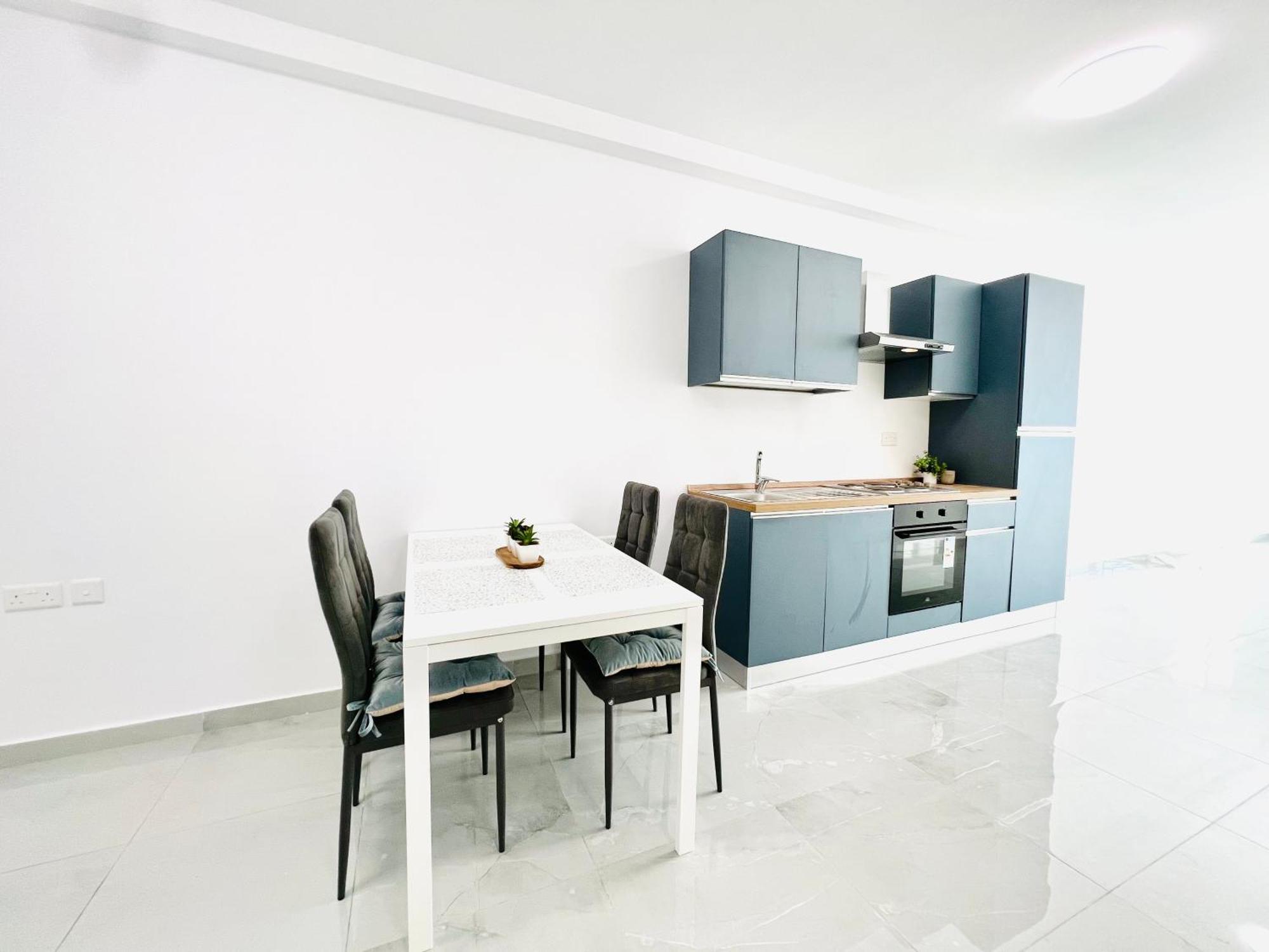 Sunshine Suits - Brand New Apartments Msida Luaran gambar